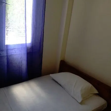 Festos - Apts - Rooms Ξενοδοχείο *